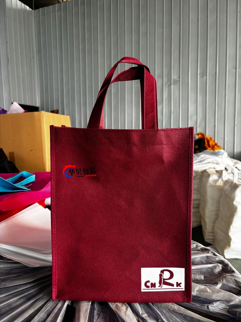 本工廠主營(yíng)各類無紡布袋,編織袋與帆布袋等包裝衍生產(chǎn)品定制生產(chǎn)